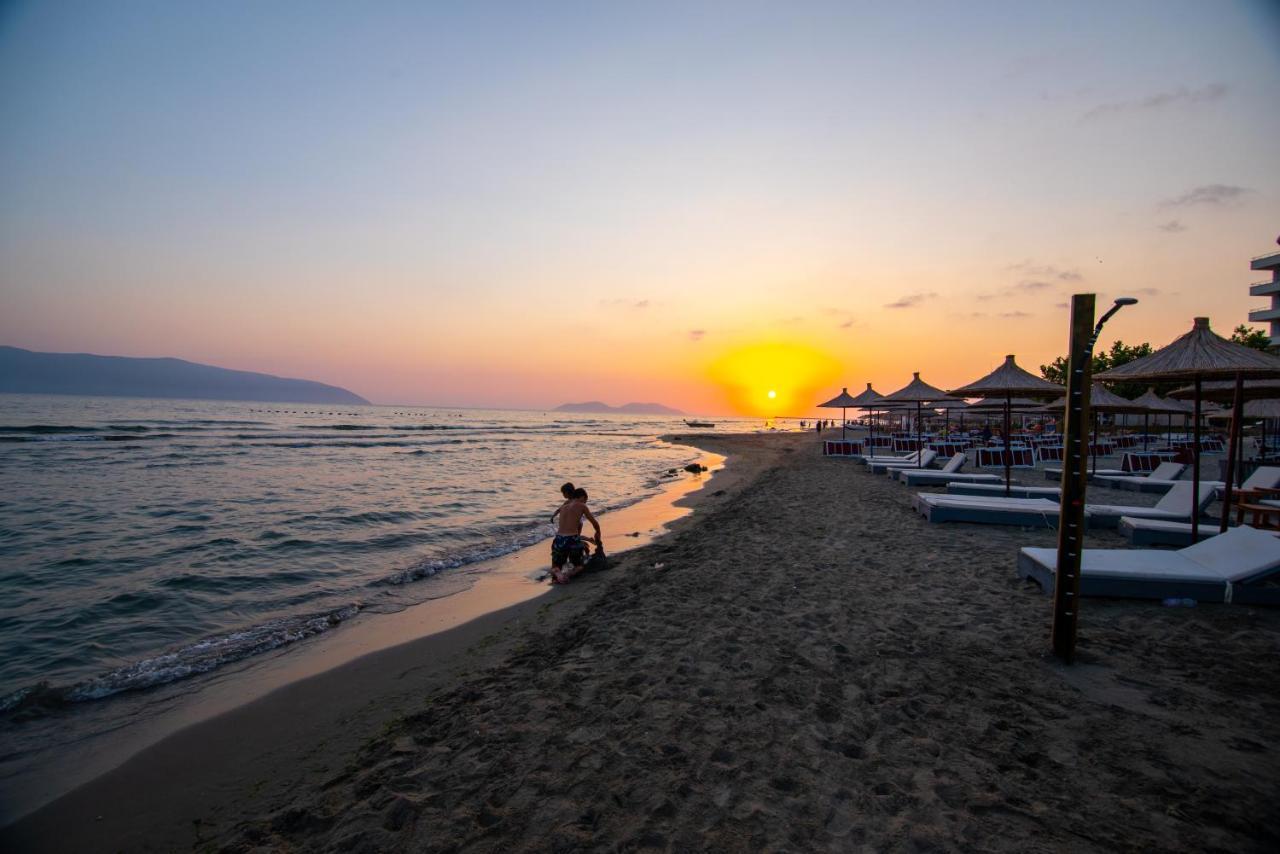 Beachsite Vlorë Exterior foto